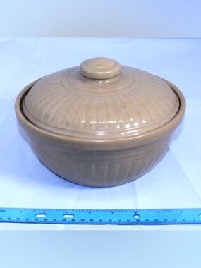 Vintage USA Ribbed Stoneware Covered Dish